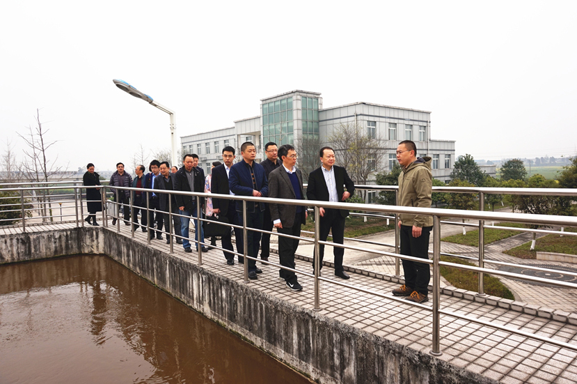 國家、省、市發(fā)改委調(diào)研組到杰陽排水公司進(jìn)行成本調(diào)研