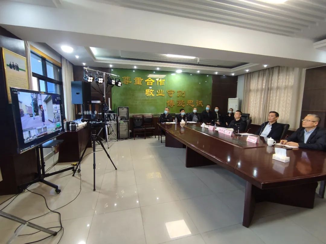 全省唯一！省食油庫代表四川接受國家檢閱