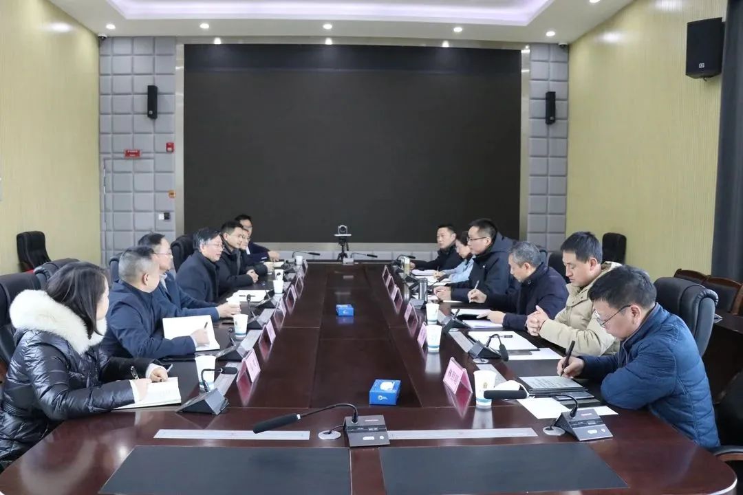 凝心聚力謀發(fā)展 攜手同心再出發(fā)——德陽發(fā)展集團與市住建局、市交通局、市國資委謀劃部署2023年工作